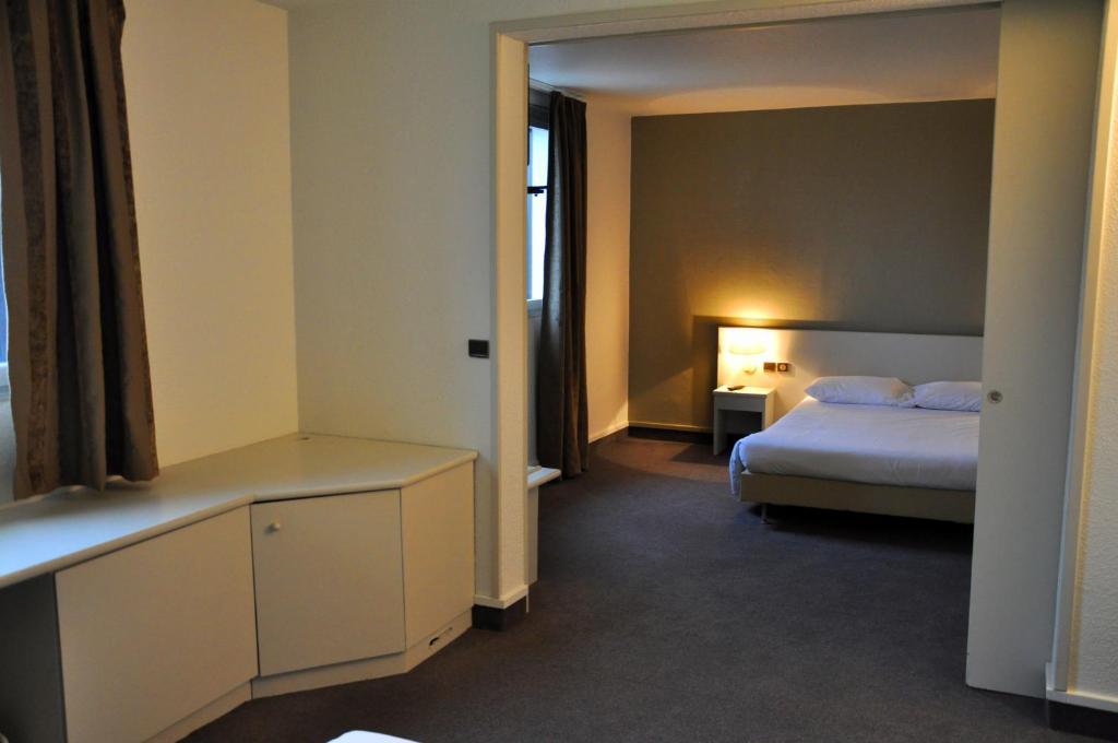 Saphir Hotel Disneyland Paris 部屋 写真