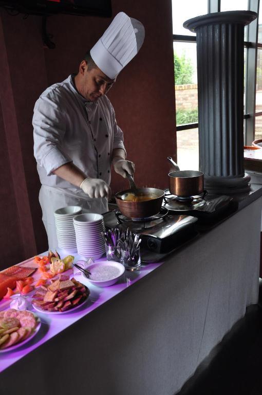 Saphir Hotel Disneyland Paris エクステリア 写真