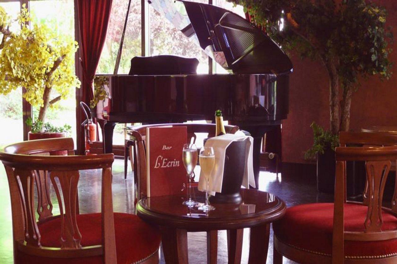 Saphir Hotel Disneyland Paris エクステリア 写真